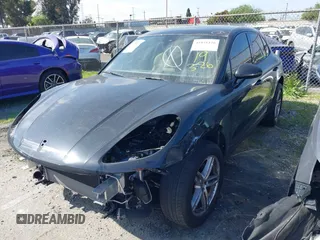 2022 Porsche Macan with VIN WP1AA2A53NLB01500, listed as a IAAI auction lot 41031126 with 25,618 mi miles and . Bid and sale history available at DreamBid. Image 18.