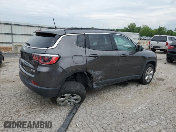 2018 Jeep Compass Latitude with VIN 3C4NJCBB0JT376754, listed as a Copart auction lot 58494345 with 93,092 mi miles and Salvage title. Bid and sale history available at DreamBid. Image 3.