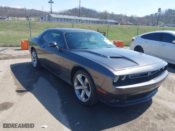2015 Dodge Challenger R/T with VIN 2C3CDZAT2FH823343, listed as a IAAI auction lot 41877114 with 161,665 mi miles. Bid and sale history available at carsss.com. Image 1.