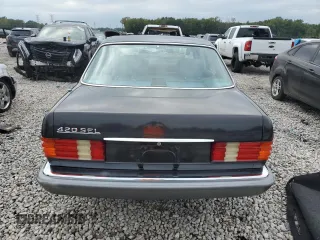 1987 Mercedes-Benz 420 with VIN WDBCA35D6HA331483, listed as a Copart auction lot 71795554 with 126,557 mi miles and Clean Title. Bid and sale history available at carsss.com. Image 6.
