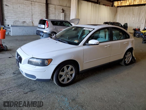 2007 Volvo S40 2.4L with VIN YV1MS382472303617, listed as a Copart auction lot 50399875 with 136,364 mi miles and Salvage Title. Bid and sale history available at carsss.com. Image 1.