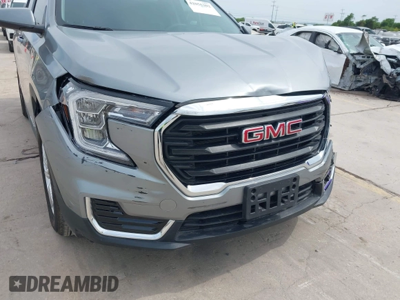 2024 GMC Terrain SLE z VIN 3GKALMEG7RL263549, wystawiony jako IAAI lot #42055302 z przebiegiem 8 023 mil mil oraz . Historia ofert i sprzedaży dostępna na DreamBid. Obrazek 19.