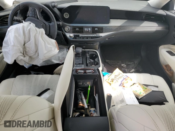 2022 Lexus LS z VIN JTHE5LGF3N5010467, wystawiony jako Copart lot #56491414 z przebiegiem Nie podano mil oraz Nie do naprawy • Non repairable. Historia ofert i sprzedaży dostępna na DreamBid. Obrazek 8.