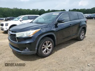 2015 Toyota Highlander LE Plus z VIN 5TDZKRFH5FS043466, wystawiony jako Copart lot #57790925 z przebiegiem 112 407 mil mil oraz Czysty tytuł • Clean title. Historia ofert i sprzedaży dostępna na DreamBid. Obrazek 1.