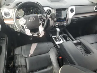 2021 Toyota Tundra Limited z VIN 5TFHY5F14MX985151, wystawiony jako Copart lot #45751005 z przebiegiem 78 962 mil mil oraz Szkoda całkowita • Salvage title. Historia ofert i sprzedaży dostępna na DreamBid. Obrazek 8.