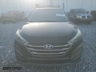2016 Hyundai Tucson SE with VIN KM8J33A42GU257447, listed as a Copart auction lot 52136975 with 160,078 mi miles and Clean Title. Bid and sale history available at carsss.com. Image 5.