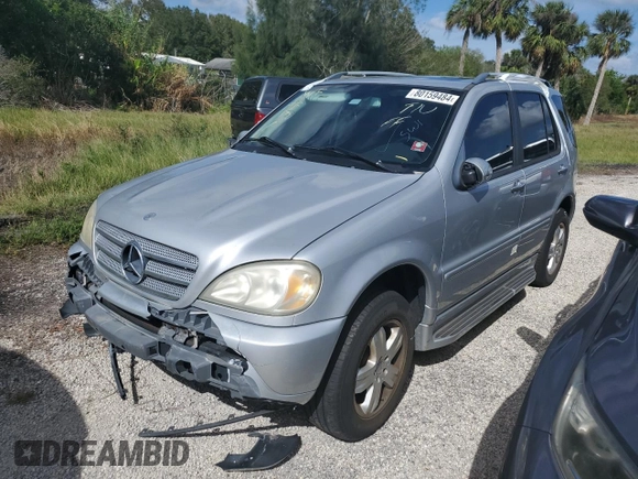 2005 Mercedes-Benz M-Class 3.7L with VIN 4JGAB57E65A519886, listed as a Copart auction lot 80159484 with 178,673 mi miles and Non Repairable. Bid and sale history available at carsss.com. Image 1.
