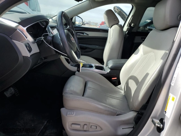 2016 Cadillac SRX Luxury Collection with VIN 3GYFNEE36GS526982, listed as a Copart auction lot 49997385 with 124,047 mi miles and Salvage Title. Bid and sale history available at carsss.com. Image 7.