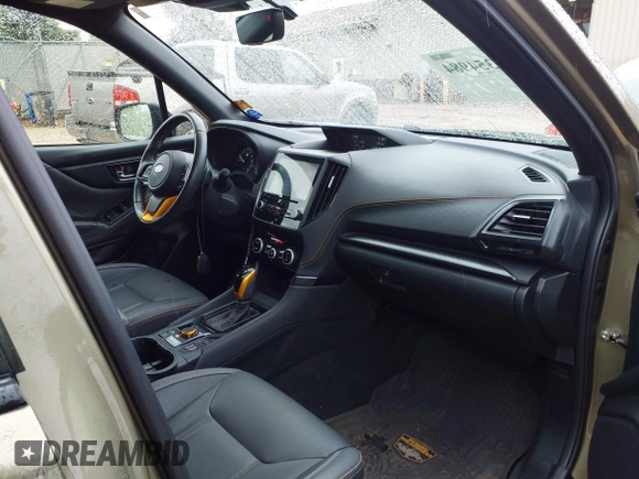 2022 Subaru Forester Wilderness with VIN JF2SKALC5NH416327, listed as a IAAI auction lot 42354984 with 45,875 mi miles and . Bid and sale history available at DreamBid. Image 5.