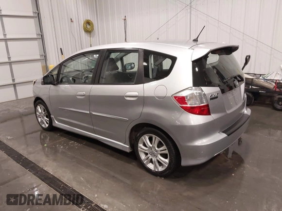 2011 Honda Fit Sport with VIN JHMGE8H58BC007549, listed as a IAAI auction lot 42054956 with 106,248 mi miles and . Bid and sale history available at DreamBid. Image 3.
