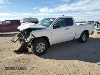 2024 Nissan Frontier S with VIN 1N6ED1CL5RN674826, listed as a Copart auction lot 42383695 with 541 mi miles and Salvage Title. Bid and sale history available at carsss.com. Image 1.