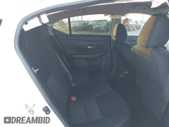 2021 Nissan Sentra SV with VIN 3N1AB8CVXMY265401, listed as a IAAI auction lot 41973734 with 58,040 mi miles and . Bid and sale history available at DreamBid. Image 8.