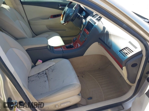 2010 Lexus ES 330 z VIN JTHBK1EG4A2409170, wystawiony jako IAAI lot #41742972 z przebiegiem 149 313 mil mil oraz . Historia ofert i sprzedaży dostępna na DreamBid. Obrazek 5.