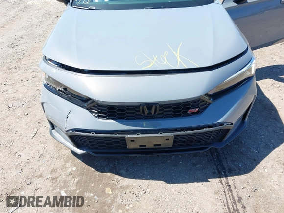 2025 Honda Civic Si with VIN 2HGFE1E54SH474457, listed as a IAAI auction lot 41978147 with 1,558 mi miles and . Bid and sale history available at DreamBid. Image 10.