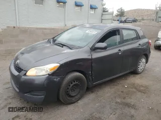2010 Toyota Matrix z VIN 2T1KU4EEXAC370226, wystawiony jako Copart lot #52860015 z przebiegiem 206 378 mil mil oraz Szkoda całkowita • Salvage title. Historia ofert i sprzedaży dostępna na DreamBid. Obrazek 1.