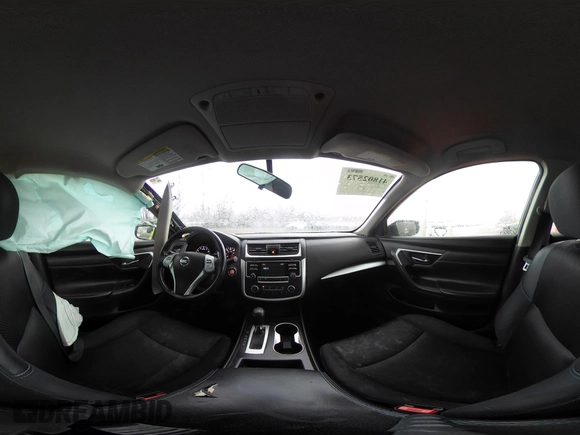 2016 Nissan Altima SR with VIN 1N4AL3AP8GC177922, listed as a IAAI auction lot 41802573 with 160,799 mi miles and . Bid and sale history available at carsss.com. Image 18.