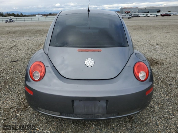 2007 Volkswagen New Beetle Coupe with VIN 3VWRG31C47M502088, listed as a Copart auction lot 44153695 with 80,015 mi miles and Salvage Title. Bid and sale history available at carsss.com. Image 6.