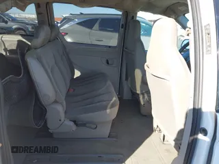 2005 Dodge Caravan SE with VIN 1D4GP25EX5B333234, listed as a IAAI auction lot 41389490 with 161,447 mi miles and . Bid and sale history available at DreamBid. Image 8.