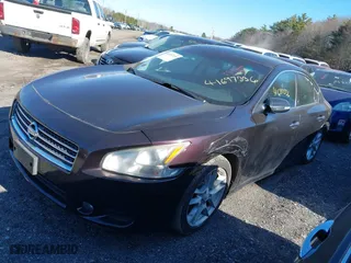 2010 Nissan Maxima 3.5 SV w/Premium Pkg with VIN 1N4AA5AP7AC830927, listed as a IAAI auction lot 41697336 with 122,153 mi miles. Bid and sale history available at carsss.com. Image 2.