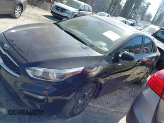 2020 Kia Forte LXS with VIN 3KPF24AD2LE184303, listed as a IAAI auction lot 41644573 with 94,454 mi miles. Bid and sale history available at carsss.com. Image 2.