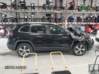 2019 Jeep Cherokee High Altitude z VIN 1C4PJMDX6KD159241, wystawiony jako IAAI lot #40742596 z przebiegiem 37 407 mil mil oraz . Historia ofert i sprzedaży dostępna na DreamBid. Obrazek 13.
