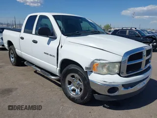 2005 Dodge 1500 SLT with VIN 1D7HA18D05J598661, listed as a IAAI auction lot 40549444 with 191,014 mi miles. Bid and sale history available at carsss.com. Image 1.