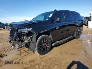2024 Cadillac Escalade 4WD Sport Platinum z VIN 1GYS4GKL3RR331798, wystawiony jako Copart lot #81526454 z przebiegiem 4 140 mil mil oraz Szkoda całkowita • Salvage title. Historia ofert i sprzedaży dostępna na DreamBid. Obrazek 1.