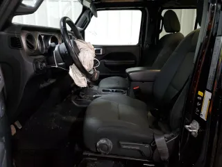 2020 Jeep Wrangler Unlimited Sport S z VIN 1C4HJXDN4LW347458, wystawiony jako Copart lot #52191705 z przebiegiem 37 353 mil mil oraz Szkoda całkowita • Salvage title. Historia ofert i sprzedaży dostępna na DreamBid. Obrazek 7.