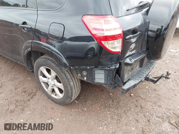 2012 Toyota RAV4 Limited with VIN 2T3YF4DV5CW110458, listed as a IAAI auction lot 41110253 with 167,640 mi miles. Bid and sale history available at carsss.com. Image 6.