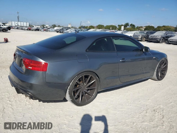 2015 Audi S5 Premium Plus z VIN WAUCGAFR1FA055268, wystawiony jako Copart lot #45244405 z przebiegiem 46 996 mil mil oraz Szkoda całkowita • Salvage title. Historia ofert i sprzedaży dostępna na DreamBid. Obrazek 3.