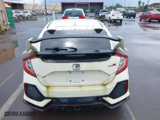 2018 Honda Civic Type R Touring with VIN SHHFK8G79JU201175, listed as a IAAI auction lot 42087388 with 1 mi miles. Bid and sale history available at carsss.com. Image 16.