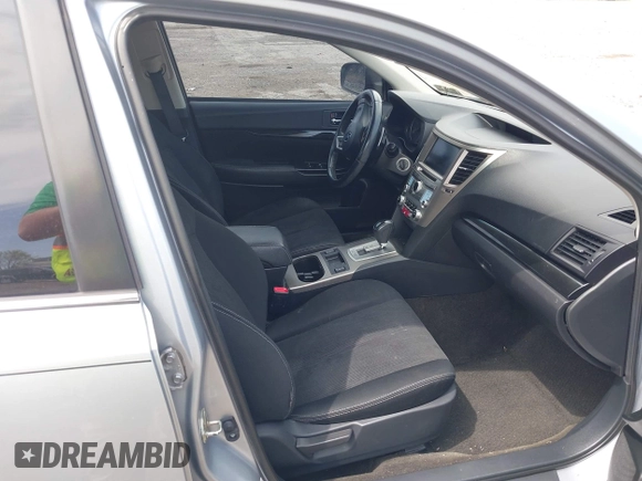 2014 Subaru Legacy Special Sports z VIN 4S3BMBJ60E3012828, wystawiony jako IAAI lot #42070536 z przebiegiem 163 808 mil mil oraz . Historia ofert i sprzedaży dostępna na DreamBid. Obrazek 5.