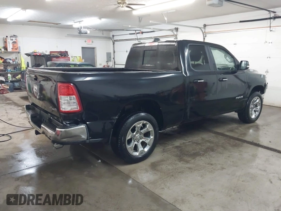 2020 Ram 1500 Big Horn with VIN 1C6SRFBT5LN136759, listed as a IAAI auction lot 41556316 with 106,029 mi miles. Bid and sale history available at carsss.com. Image 4.
