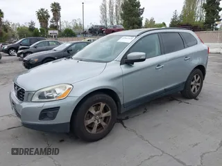 2010 Volvo XC60 3.2L with VIN YV4960DL5A2106408, listed as a IAAI auction lot 42047320 with 179,847 mi miles. Bid and sale history available at carsss.com. Image 2.