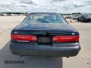 1995 Ford Thunderbird LX z VIN 1FALP62W7SH175725, wystawiony jako Copart lot #60622085 z przebiegiem 77 454 mil mil oraz Czysty tytuł • Clean title. Historia ofert i sprzedaży dostępna na DreamBid. Obrazek 6.