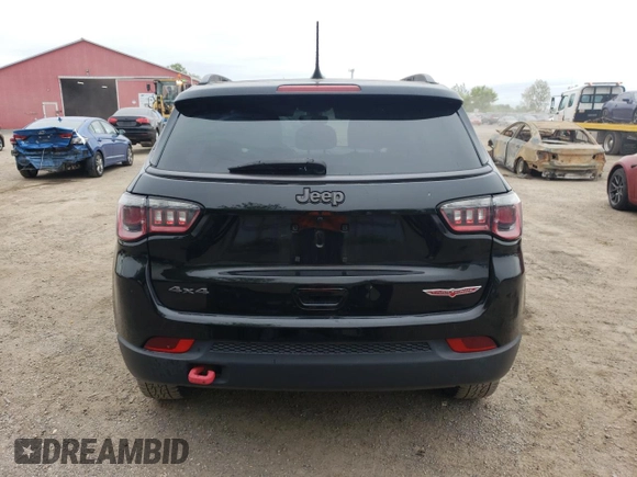 2017 Jeep Compass Trailhawk z VIN 3C4NJDDB4HT649028, wystawiony jako Copart lot #58652795 z przebiegiem 70 630 mil mil oraz Szkoda całkowita • Salvage title. Historia ofert i sprzedaży dostępna na DreamBid. Obrazek 6.