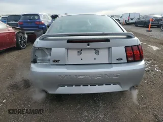 2000 Ford Mustang GT with VIN 1FAFP42X6YF295806, listed as a Copart auction lot 43957715 with 111,479 mi miles and Salvage Title. Bid and sale history available at carsss.com. Image 6.