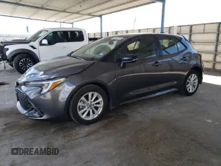 2024 Toyota Corolla Hatchback SE with VIN JTND4MBE1R3221507, listed as a Copart auction lot 68064254 with 9,839 mi miles and Salvage Title. Bid and sale history available at carsss.com. Image 1.
