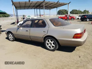 1992 Lexus LS z VIN JT8UF11E0N0108091, wystawiony jako Copart lot #69008884 z przebiegiem 200 344 mil mil oraz Tytuł czysty. Historia ofert i sprzedaży dostępna na DreamBid. Obrazek 2.