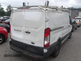 2017 Ford Transit с VIN 1FTYE1YM3HKA68343, выставлен на аукционе IAAI как лот 42741587 с пробегом 184 507 миль миль и . История ставок и продаж доступна на DreamBid. Изображение 9.