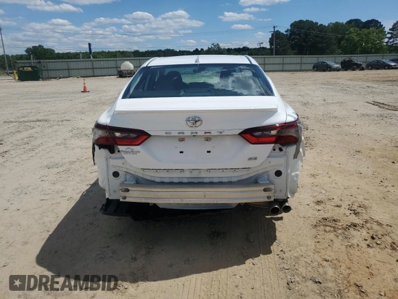 2022 Toyota Camry SE with VIN 4T1G11AK3NU682174, listed as a Copart auction lot 55779425 with 105,630 mi miles and Clean Title. Bid and sale history available at DreamBid. Image 6.