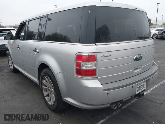 2011 Ford Flex SEL z VIN 2FMGK5CC8BBD31482, wystawiony jako IAAI lot #42099872 z przebiegiem 167 472 mil mil oraz . Historia ofert i sprzedaży dostępna na DreamBid. Obrazek 3.