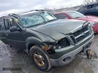 2003 Ford Explorer Sport Trac XLS with VIN 1FMDU77E03UA70686, listed as a IAAI auction lot 41687716 with 267,654 mi miles. Bid and sale history available at carsss.com. Image 1.