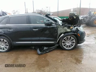 2016 Lincoln MKX Reserve with VIN 2LMTJ8LR2GBL35403, listed as a IAAI auction lot 41941607 with 0 mi miles. Bid and sale history available at carsss.com. Image 13.
