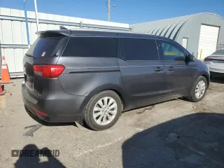 2016 Kia Sedona EX with VIN KNDMC5C17G6116524, listed as a Copart auction lot 82407804 with 163,309 mi miles and Salvage Title. Bid and sale history available at carsss.com. Image 3.