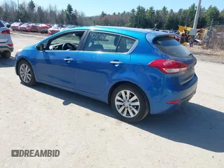 2015 Kia Forte EX z VIN KNAFX5A88F5349911, wystawiony jako IAAI lot #42101827 z przebiegiem 129 911 mil mil oraz . Historia ofert i sprzedaży dostępna na DreamBid. Obrazek 3.