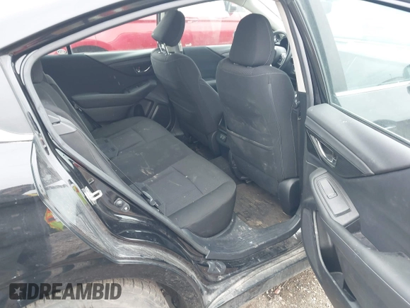 2020 Subaru Legacy Premium z VIN 4S3BWAC63L3009999, wystawiony jako IAAI lot #41840627 z przebiegiem 61 629 mil mil oraz . Historia ofert i sprzedaży dostępna na DreamBid. Obrazek 8.