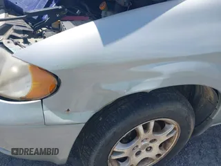 2003 Dodge Caravan SE with VIN 1D4GP25323B208661, listed as a IAAI auction lot 42766140 with 217,025 mi miles and . Bid and sale history available at DreamBid. Image 6.
