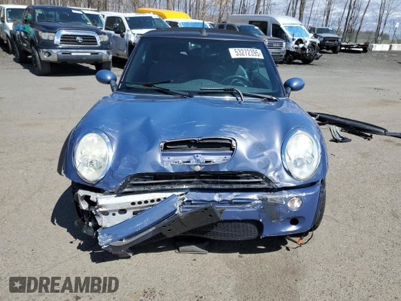 2007 MINI Convertible S z VIN WMWRH33507TL95604, wystawiony jako Copart lot #53272395 z przebiegiem 94 957 mil mil oraz Szkoda całkowita • Salvage title. Historia ofert i sprzedaży dostępna na DreamBid. Obrazek 5.