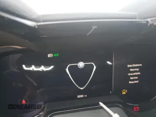 2024 Alfa Romeo Tonale Ti z VIN ZASPATCW4R3046069, wystawiony jako Copart lot #66606024 z przebiegiem 3330 mil mil oraz Nie do naprawy. Historia ofert i sprzedaży dostępna na DreamBid. Obrazek 9.